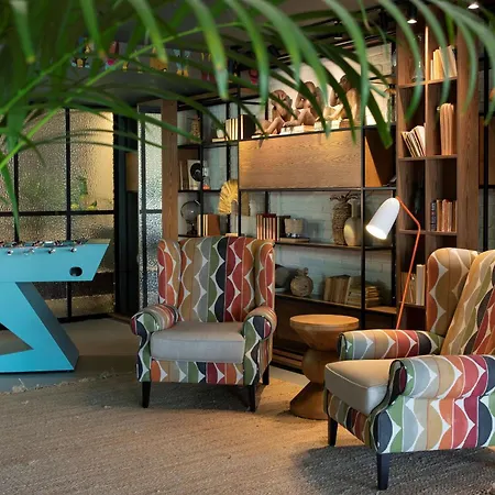 Se Catedral Porto, Tapestry Collection By Hilton