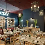 Se Catedral Porto, Tapestry Collection By Hilton Hotel