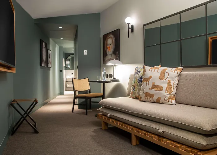 Se Catedral Porto, Tapestry Collection By Hilton Porto