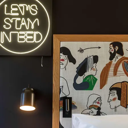 Se Catedral Porto, Tapestry Collection By Hilton Hotell 4*