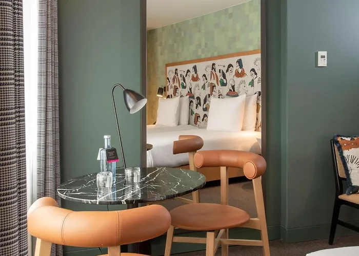 Se Catedral Porto, Tapestry Collection By Hilton Hotel Porto