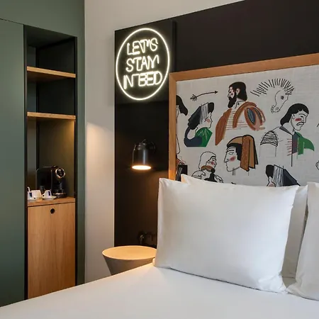 Se Catedral Porto, Tapestry Collection By Hilton
