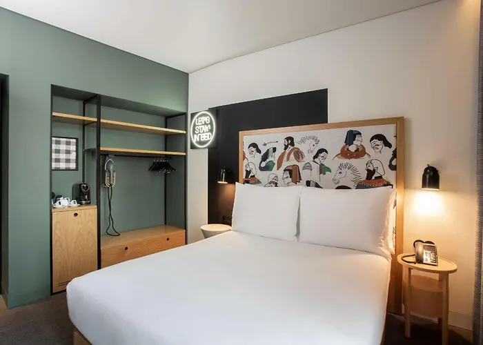 Se Catedral Porto, Tapestry Collection By Hilton Otel 4*