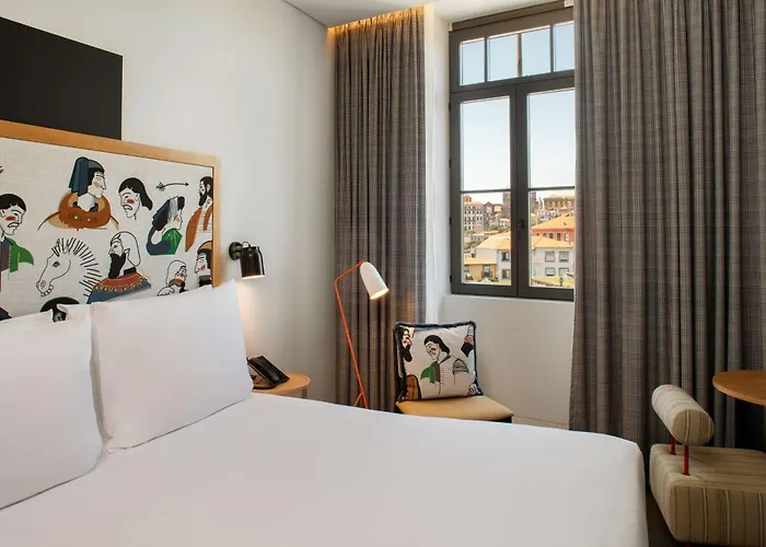 Otel Se Catedral Porto, Tapestry Collection By Hilton 4*