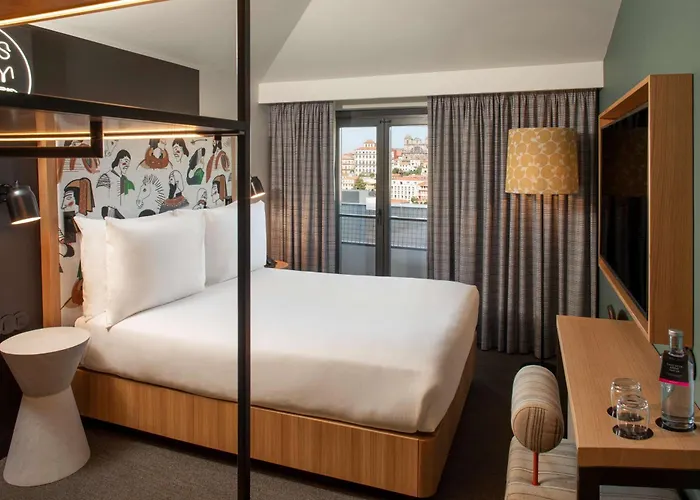 Se Catedral Porto, Tapestry Collection By Hilton 4*