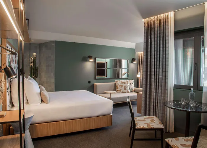 Otel Se Catedral Porto, Tapestry Collection By Hilton Porto