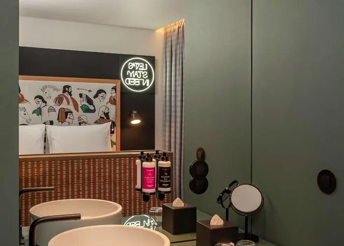 Hotel Se Catedral Porto, Tapestry Collection By Hilton Porto